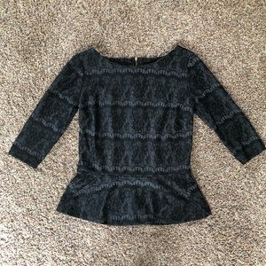 ANN TAYLOR sz XS black lace peplum blouse